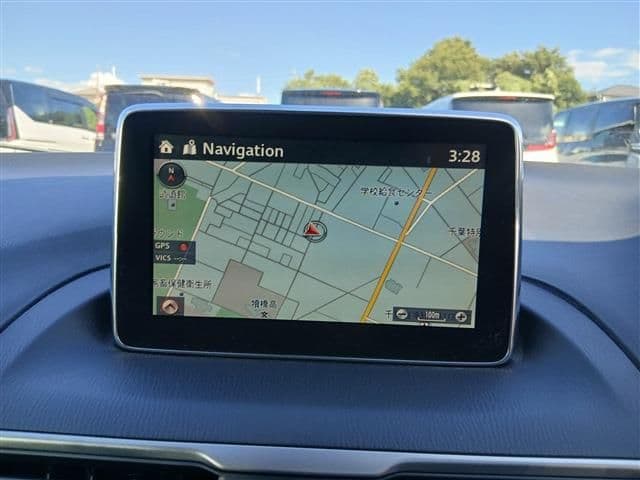 Car thumbnail 4