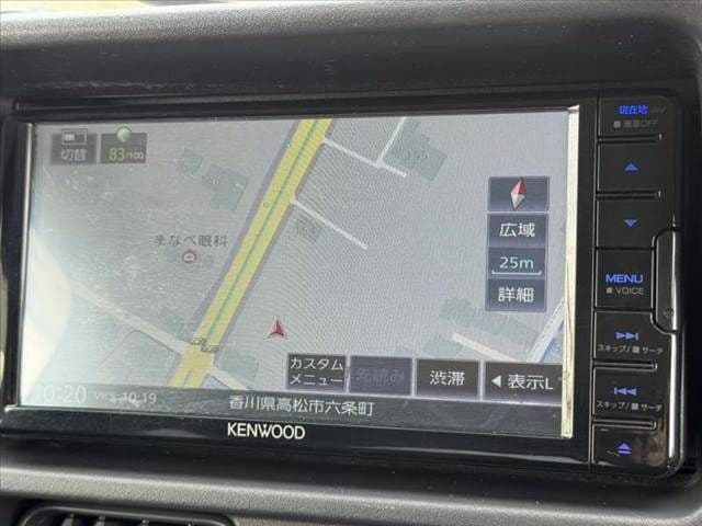 Car thumbnail 3
