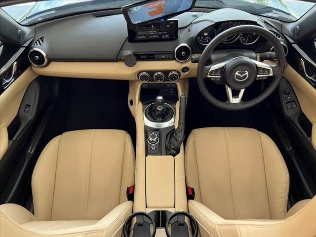Car thumbnail 2