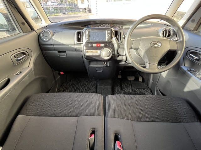 Car thumbnail 2