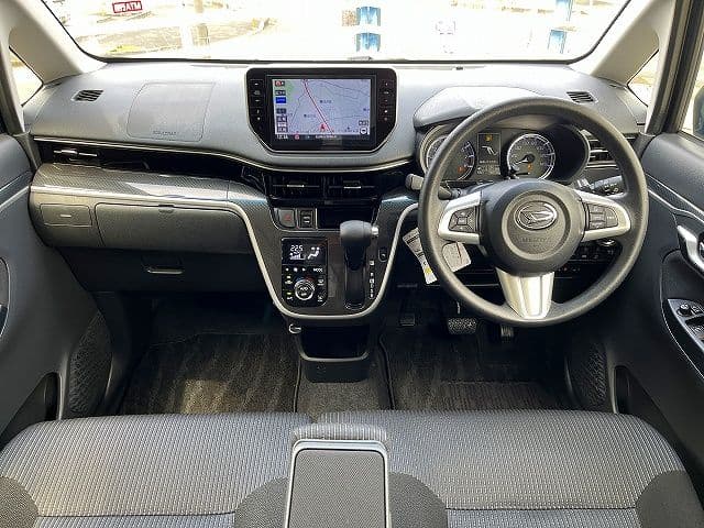 Car thumbnail 2