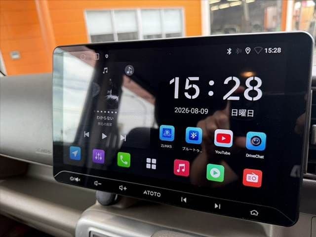 Car thumbnail 3