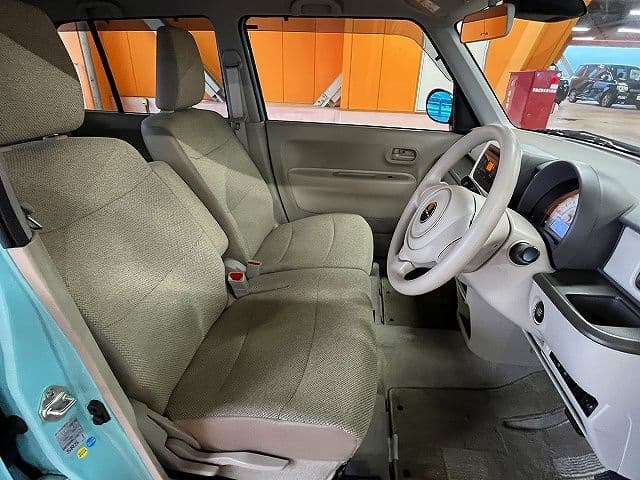 Car thumbnail 4
