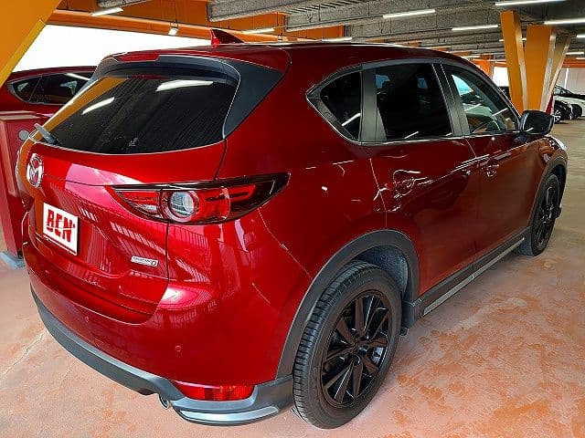 Car thumbnail 3