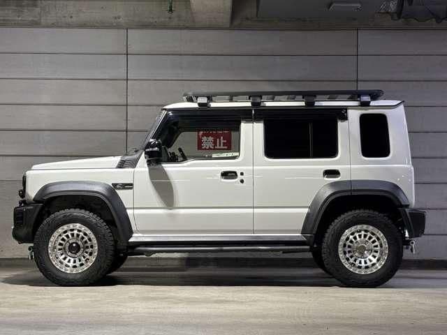 Car thumbnail 4
