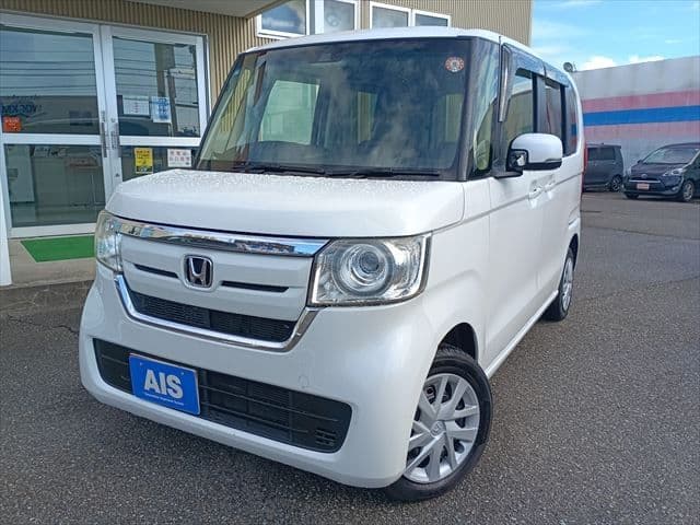 HONDA N BOX 4WD