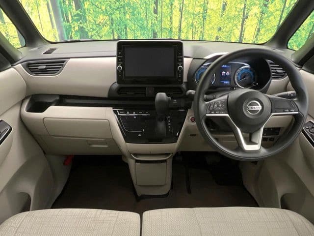 NISSAN