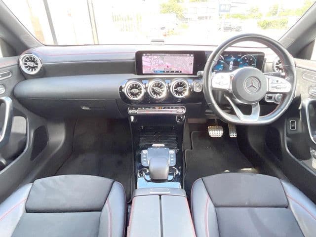 MERCEDES BENZ