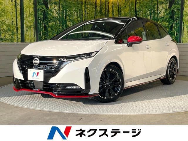 NISSAN AURA