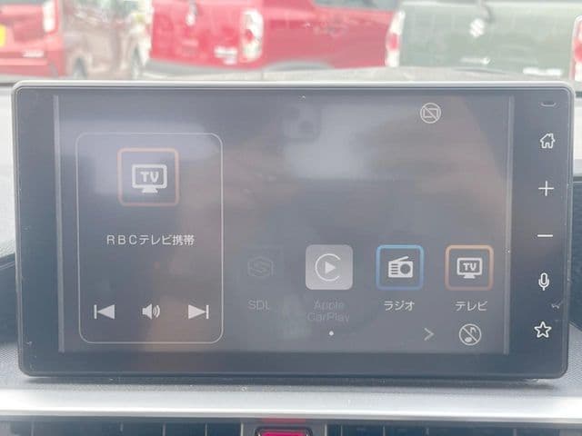 Car thumbnail 4