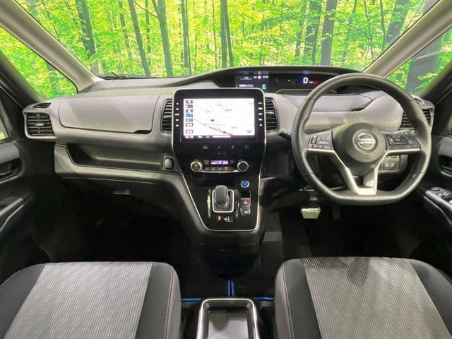 NISSAN