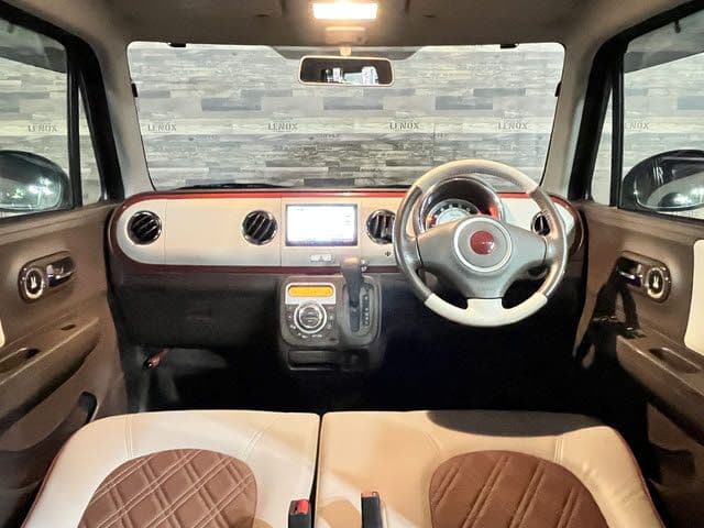 Car thumbnail 2