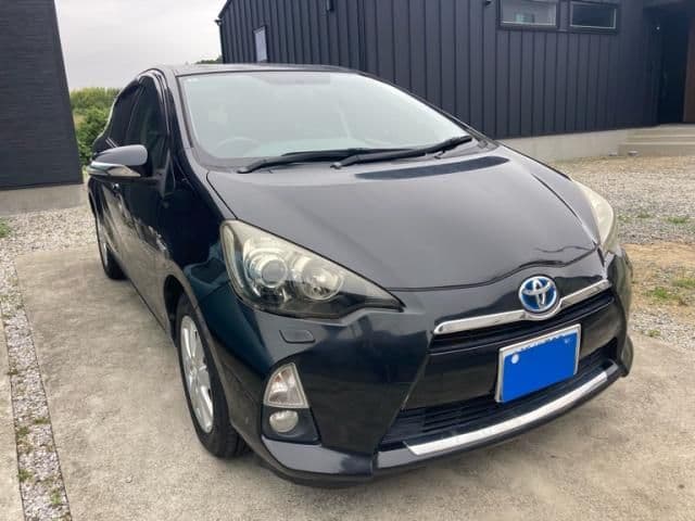 Car image 1