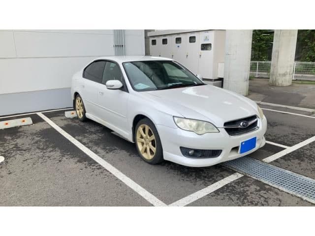 SUBARU LEGACY B4