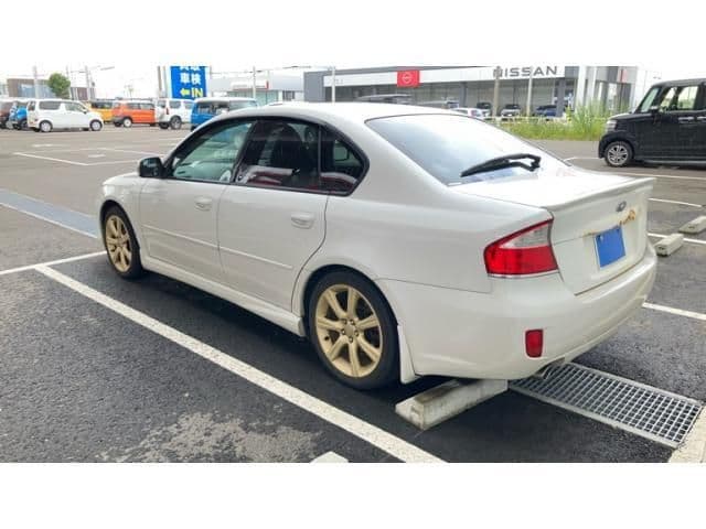 SUBARU