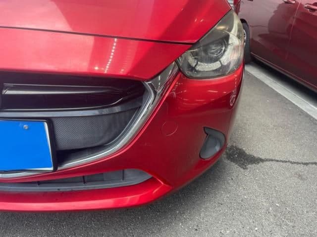 Car thumbnail 3