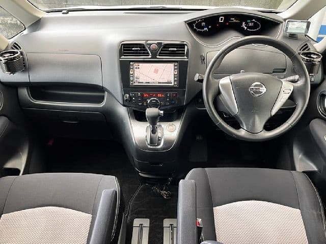 NISSAN