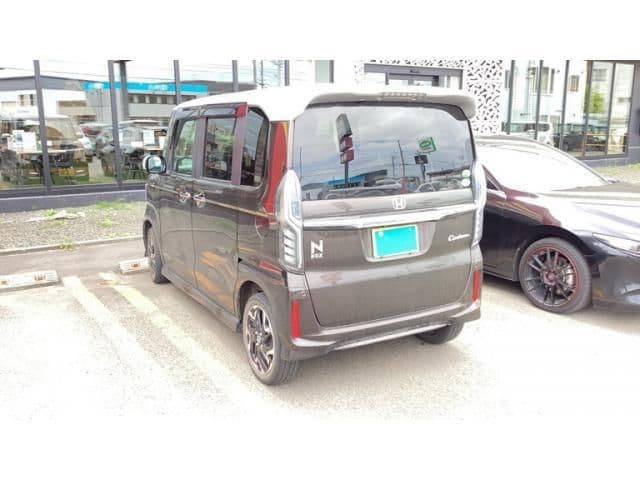 Car thumbnail 2