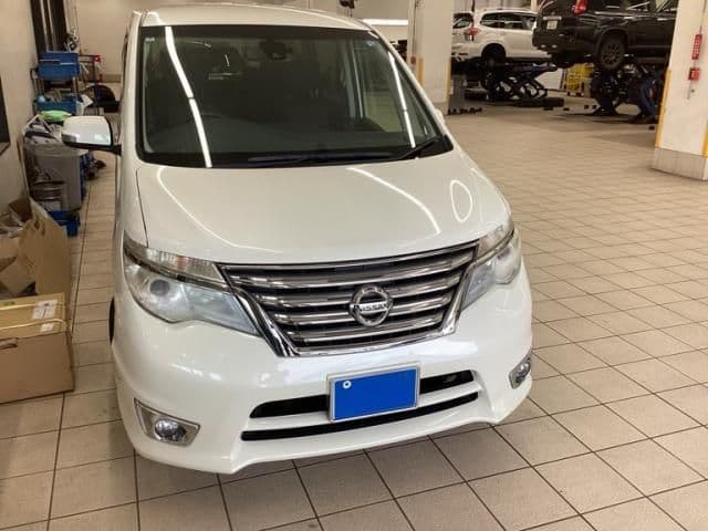 NISSAN SERENA WG 4WD