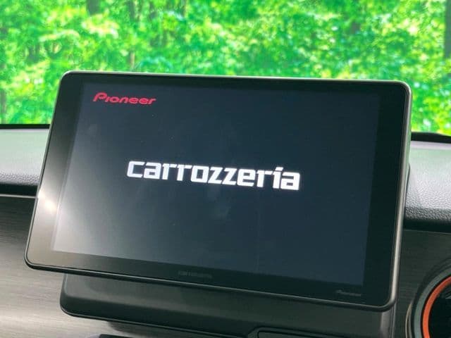 Car thumbnail 3