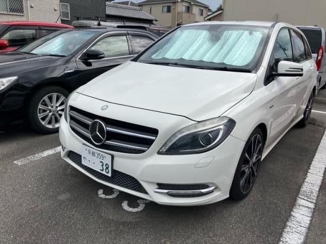 MERCEDES BENZ