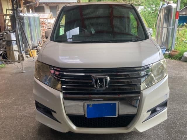 HONDA STEPWAGON SPADA