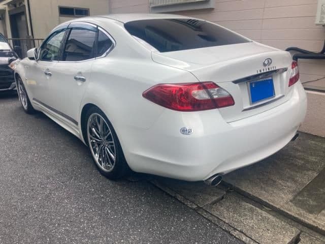 NISSAN