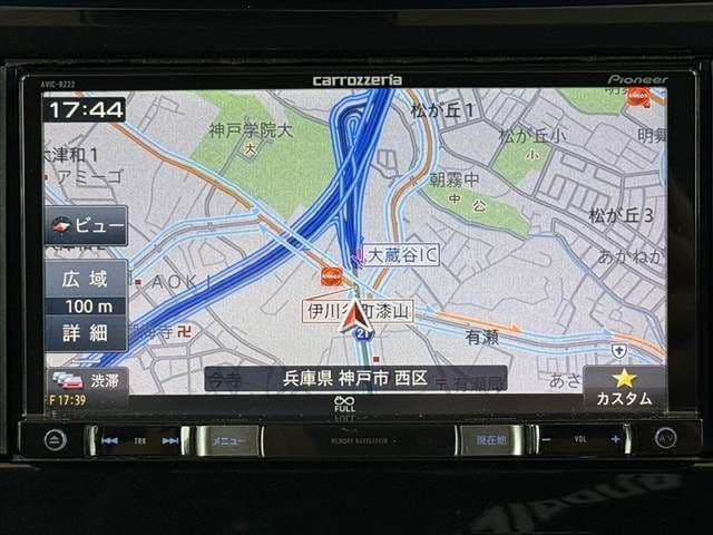 Car thumbnail 3
