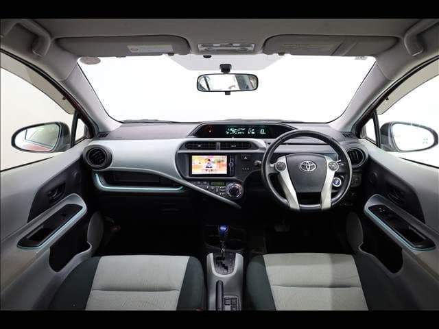 Car thumbnail 3