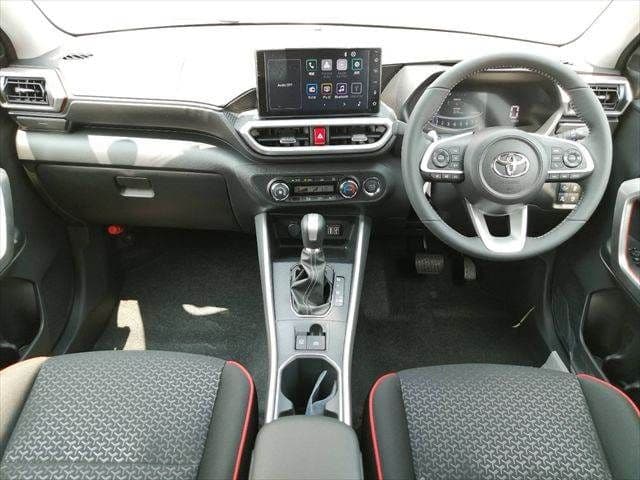 Car thumbnail 3