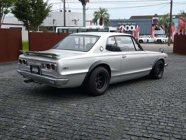 Car thumbnail 4