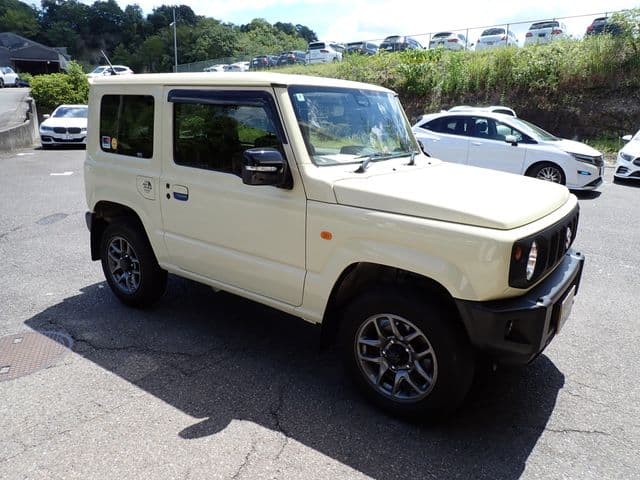 Car thumbnail 4