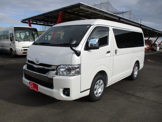 TOYOTA HIACE van 2WD