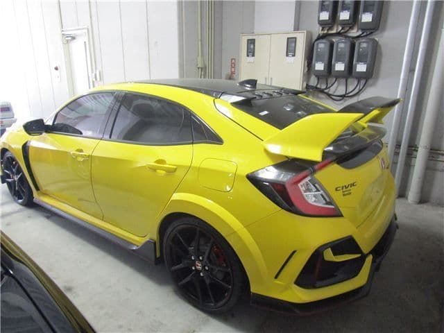 Car thumbnail 3