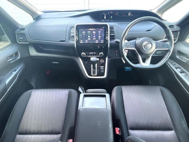 NISSAN