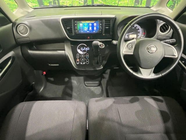 NISSAN