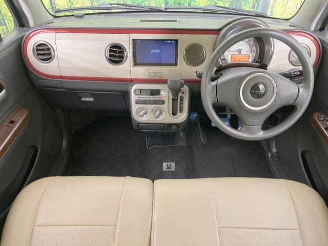 Car thumbnail 2