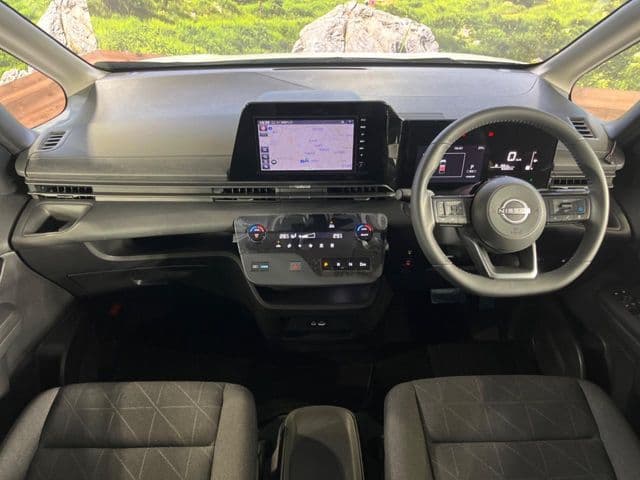 NISSAN