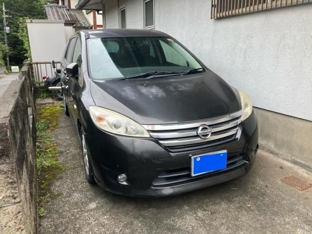 NISSAN LAFESTA