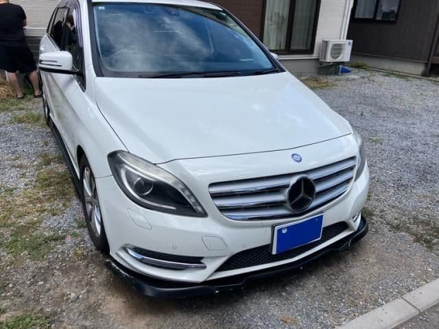 MERCEDES BENZ