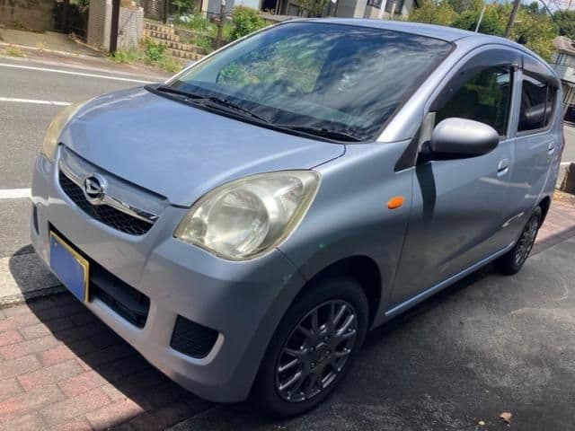 Car thumbnail 3