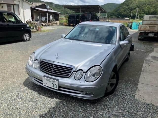 MERCEDES BENZ