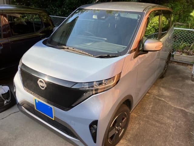 NISSAN