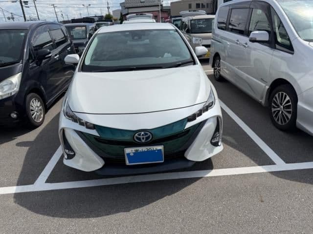Car thumbnail 2