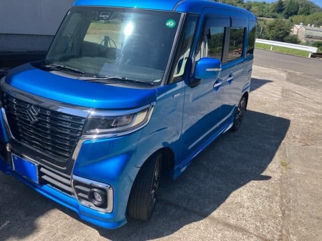 SUZUKI