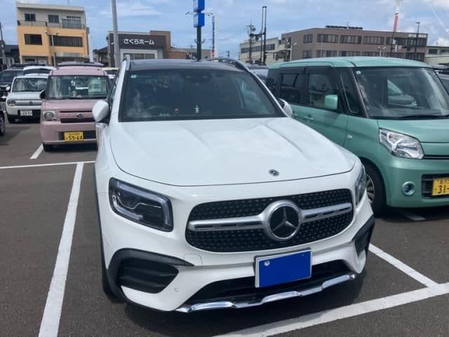 MERCEDES BENZ