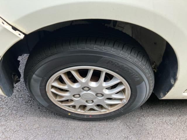 Car thumbnail 4