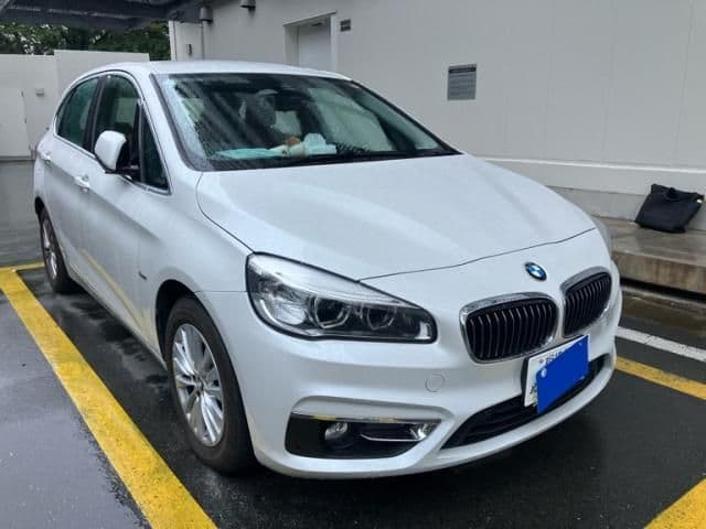 Car thumbnail 4