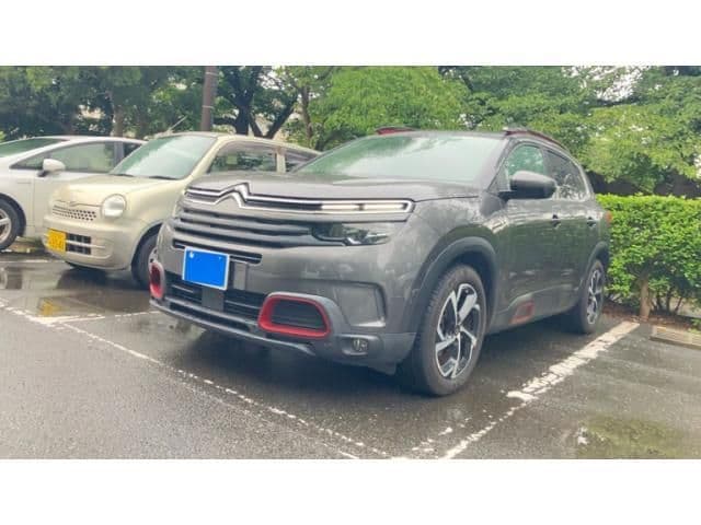 Car image 1