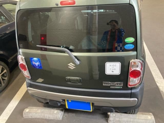 Car thumbnail 2
